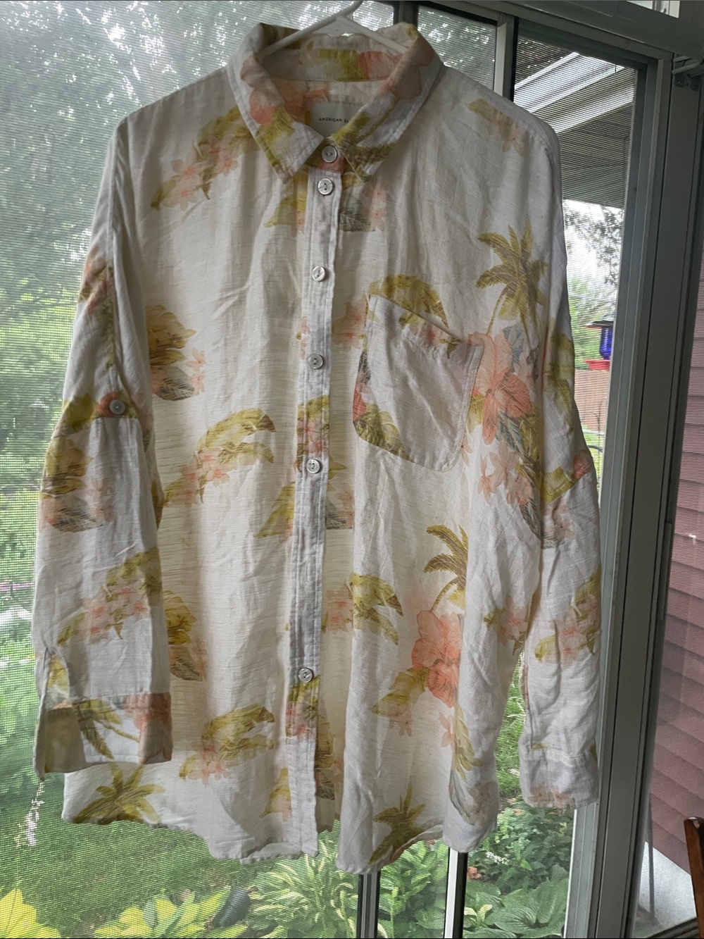 American Eagle Outfitters Lightweight Button-Up Shirt - Tropical Print M